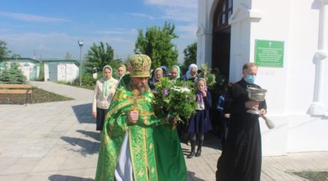 Престольный праздник - день Святой Троицы